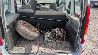 Renault Kangoo 1.6 picture 12