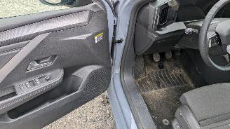 Opel Astra L picture 9