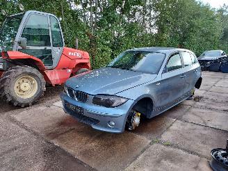 BMW 1-serie 116 i picture 1