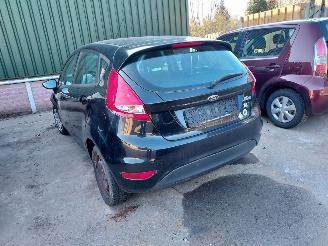 Ford Fiesta  picture 2