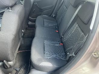 Peugeot 208 1.4 vti picture 14