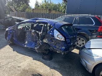 Ford Fiesta  picture 3