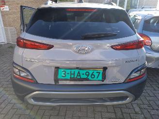 uszkodzony samochody osobowe Hyundai Kona HYBRIDE 2023/5