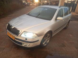 Skoda Octavia 2.0 TDI picture 2