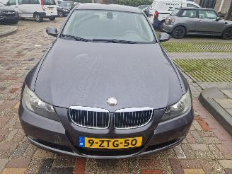 BMW 3-serie 320I picture 1