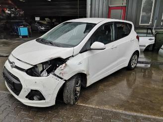 Hyundai I-10 i10 (B5), Hatchback, 2013 / 2019 1.0 Bi-Fuel picture 3