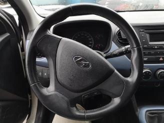 Hyundai I-10 i10 (B5), Hatchback, 2013 / 2019 1.0 Bi-Fuel picture 12