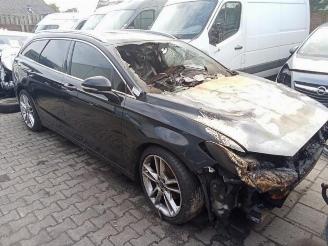 Vrakbiler auto Ford Mondeo Mondeo V Wagon, Combi, 2014 / 2022 2.0 TDCi 180 16V 2015/0
