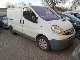 Vrakbiler auto Opel Vivaro Vivaro, Van, 2000 / 2014 2.5 CDTI 16V 2011/10