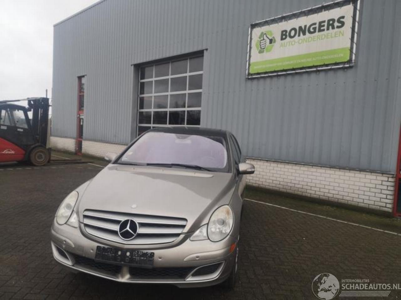 Mercedes R-klasse R (W251), MPV, 2005 / 2014 5.0 500 V8 32V 4-Matic