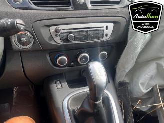 Renault Scenic Scenic III (JZ), MPV, 2009 / 2016 2.0 16V CVT picture 20