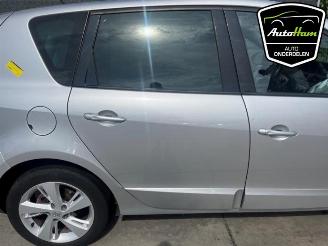 Renault Scenic Scenic III (JZ), MPV, 2009 / 2016 2.0 16V CVT picture 6