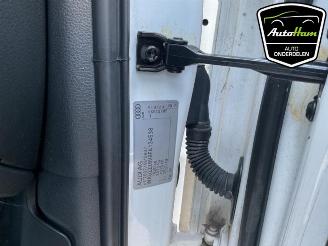 Audi A3 A3 Sportback (8VA/8VF), Hatchback 5-drs, 2012 / 2020 1.6 TDI Ultra 16V picture 9