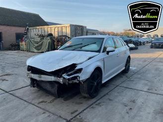 Audi A3 A3 Sportback (8VA/8VF), Hatchback 5-drs, 2012 / 2020 1.6 TDI Ultra 16V picture 4