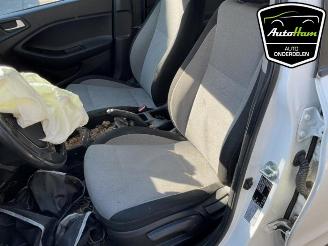 Hyundai I-20 i20 (GBB), Hatchback, 2014 / 2020 1.2i 16V picture 19