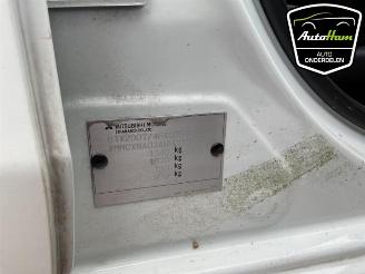 Mitsubishi Space-star Space Star (A0), Hatchback, 2012 1.2 12V picture 13