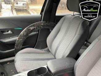 Peugeot 208 208 II (UB/UH/UP), Hatchback 5-drs, 2019 e-208 50 kWh picture 23