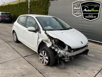 Peugeot 208 208 I (CA/CC/CK/CL), Hatchback, 2012 / 2019 1.0 Vti 12V PureTech picture 2