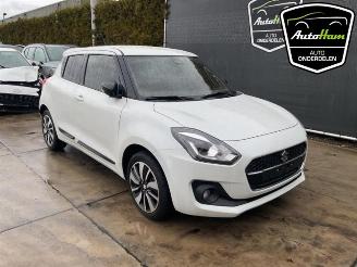 Suzuki Swift Swift (ZC/ZD), Hatchback 5-drs, 2017 1.2 Dual Jet 16V picture 2