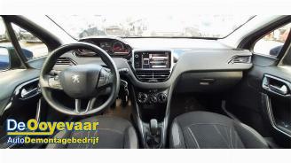 Peugeot 208 208 I (CA/CC/CK/CL), Hatchback, 2012 / 2019 1.2 Vti 12V PureTech 82 picture 2