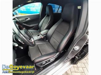 Mercedes Cla-klasse CLA Shooting Brake (117.9), Combi, 2015 / 2019 1.6 CLA-180 16V picture 8