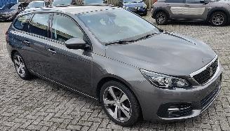 Peugeot 308 Peugeot 308 SW Active navi top gepflegt picture 3