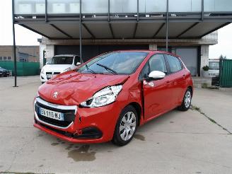 Peugeot 208  picture 1