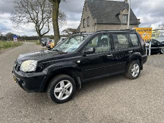 Nissan X-Trail 2.5 Sport Outdoor 4WD 4X4 AIRCO BENZINE AUTOMAAT picture 2