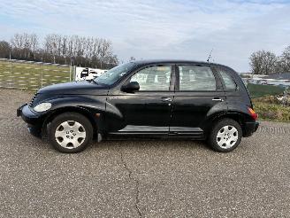 Chrysler Pt-cruiser 2.4 i CLASSIC picture 3