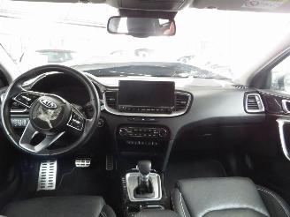 Kia Ceed 1.6gdi hybrid automaat picture 7