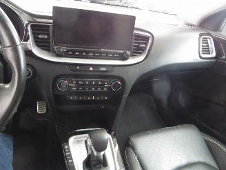 Kia Ceed 1.6gdi hybrid automaat picture 10