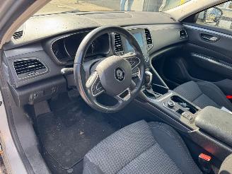 Renault Talisman Estate 1.6 TCe Zen AUTOMAAT picture 7