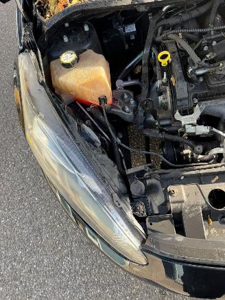 Ford Fiesta 1.0 Champion BJ 2013 57.764 KM picture 16