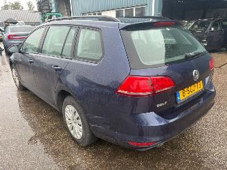 Volkswagen Golf 1.6 TDI AUTOMAAT  Trendline picture 3