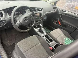 Volkswagen Golf 1.6 TDI AUTOMAAT  Trendline picture 10