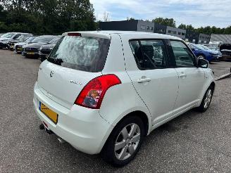 Suzuki Swift 1.3 Shogun picture 5