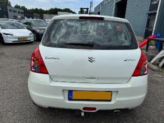 Suzuki Swift 1.3 Shogun picture 4