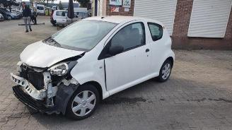 Uttjänta bilar auto Toyota Aygo Aygo (B10), Hatchback, 2005 / 2014 1.0 12V VVT-i 2011/7