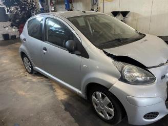 Toyota Aygo Aygo (B10), Hatchback, 2005 / 2014 1.0 12V VVT-i picture 2