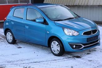 Coche siniestrado Mitsubishi Space-star Space Star (A0), Hatchback, 2012 1.0 12V 2020/2