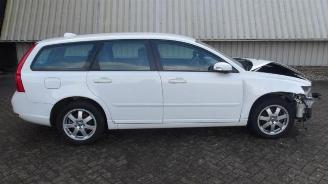 Volvo V-50 V50 (MW), Combi, 2003 / 2012 2.0 16V picture 2