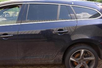 Volvo V-60 V60 I (FW/GW), Combi, 2010 / 2018 2.4 D6 20V AWD Twin Engine Plug-in Hybrid picture 30