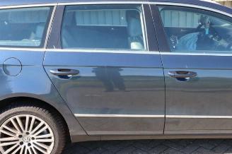 Volkswagen Passat Passat Variant (3C5), Combi, 2005 / 2010 3.2 FSI V6 32V 4Motion picture 31