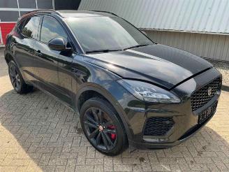 Vrakbiler auto Jaguar E-Pace E-Pace, SUV, 2017 2.0 D 165 MHEV 16V AWD 2024/6