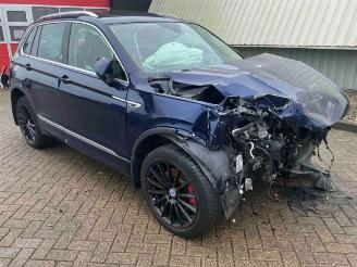 Vrakbiler auto Volkswagen Tiguan Tiguan (AD1), SUV, 2016 / 2024 2.0 TDI 16V 4Motion 2018/4