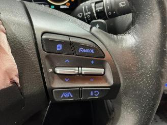 Hyundai Kona Kona (OS), SUV, 2017 / 2023 1.6 GDi HEV 16V picture 15