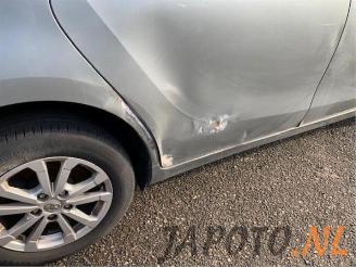 Toyota Verso Verso, MPV, 2009 / 2018 2.0 16V D-4D-F picture 16