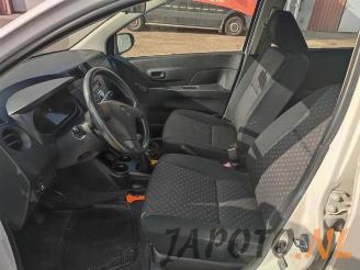 Daihatsu Cuore Cuore (L251/271/276), Hatchback, 2003 1.0 12V DVVT picture 11