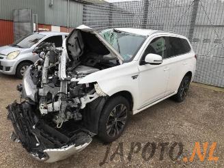 Dezmembrări autoturisme Mitsubishi Outlander Outlander (GF/GG), SUV, 2012 / 2022 2.0 16V PHEV 4x4 2018/1