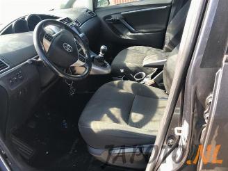 Toyota Verso Verso, MPV, 2009 / 2018 1.6 D-4D 16V picture 10